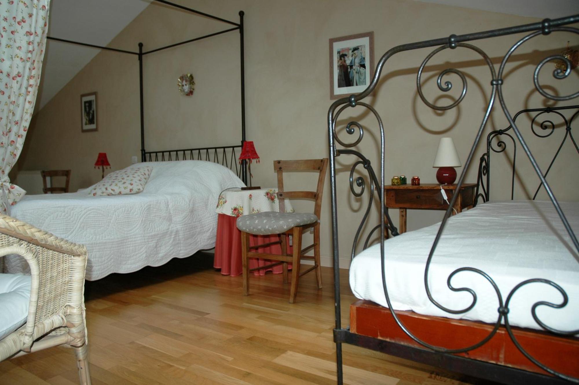 Chambres D'Hotes Les Douves Saint-Thomas  Exteriör bild